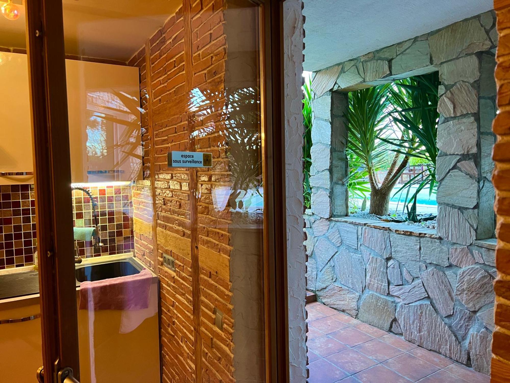 Villa Merkel - 27 Pers - 11 Chambr - 10 Wc - Piscine Anglet Exterior photo